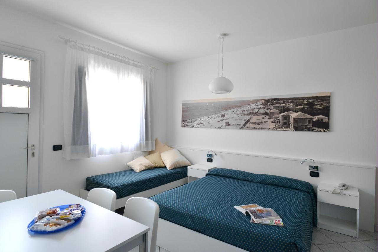 Hotel & Residence Progresso Lido di Jesolo Room photo