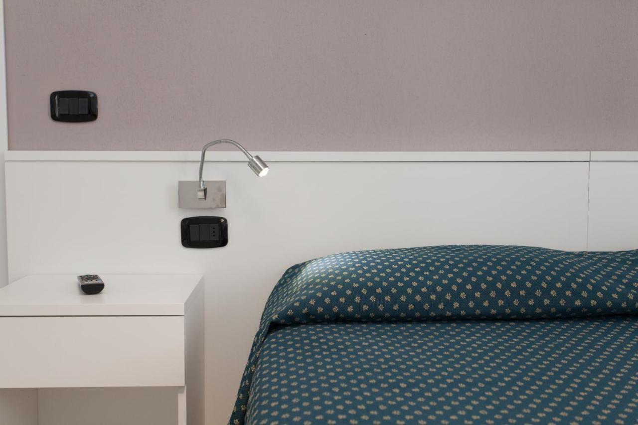 Hotel & Residence Progresso Lido di Jesolo Room photo